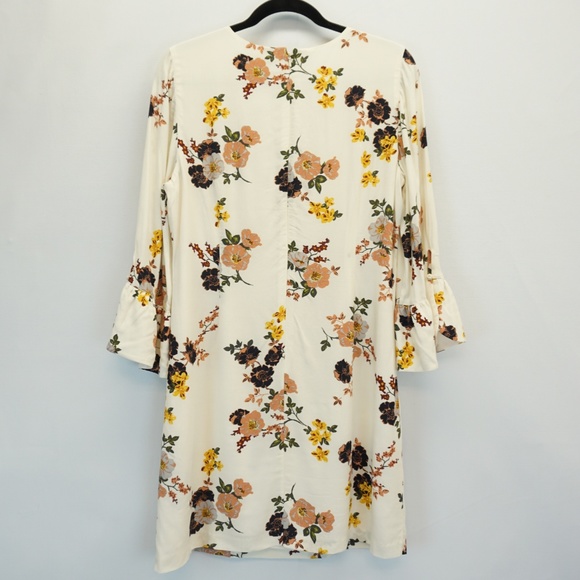 NEW Sanctuary Bell Sleeves Floral Printed Dress M - Picture 3 of 8